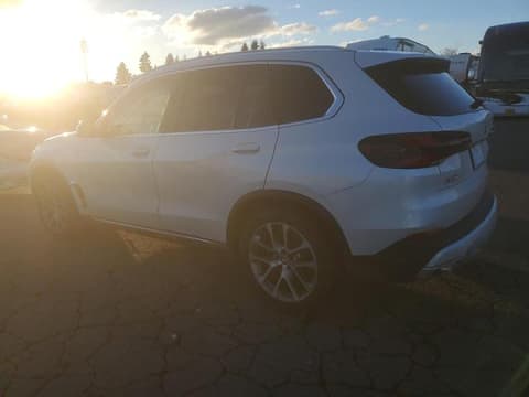 2024 Bmw X5, VIN 5UX23EU02R9V88756. Фото 2 з 6 з аукціону Copart. Каталог авто зі США OpenDataCar.