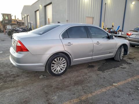 2010 Ford Fusion, VIN 3FADP0L39AR170531. Фото 3 з 6 з аукціону Copart. Каталог авто зі США OpenDataCar.