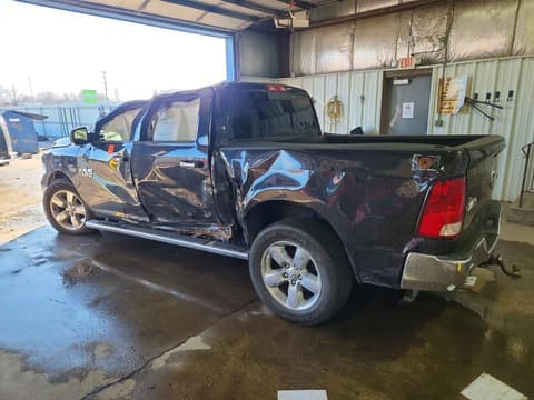 2015 Ram 1500, VIN 1C6RR7LT0FS775401. Zdjęcie 2 z 6 z aukcji Copart. Katalog aut z USA OpenDataCar.