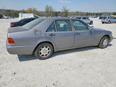 1993 Mercedes-benz 400, VIN WDBGA43E4PA101037. Фото 3 з 6 з аукціону Copart. Каталог авто зі США OpenDataCar.