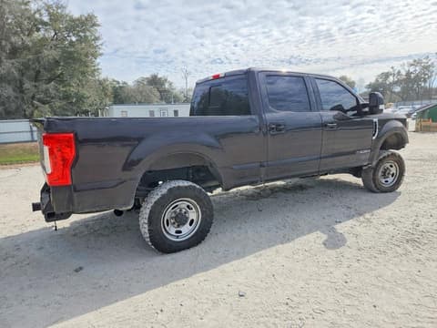 2018 Ford F-350 Super Duty, VIN 1FT8W3BT1JEB26270. Фото 3 з 6 з аукціону Copart. Каталог авто зі США OpenDataCar.