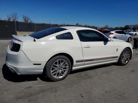 2013 Ford Mustang, VIN 1ZVBP8AM8D5204961. Фото 3 з 6 з аукціону Copart. Каталог авто зі США OpenDataCar.