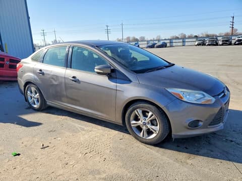 2014 Ford Focus, VIN 1FADP3F24EL112531. Фото 4 з 6 з аукціону Copart. Каталог авто зі США OpenDataCar.