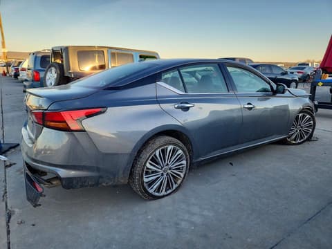 2023 Nissan Altima, VIN 1N4BL4EV8PN385595. Zdjęcie 3 z 6 z aukcji Copart. Katalog aut z USA OpenDataCar.