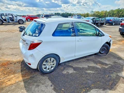 2014 Toyota Yaris, VIN JTDJTUD35ED589215. Фото 3 з 6 з аукціону Copart. Каталог авто зі США OpenDataCar.