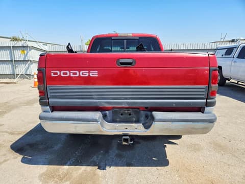 1998 Dodge Ram 1500, VIN 1B7HC13Y1WJ138280. Zdjęcie 6 z 6 z aukcji Copart. Katalog aut z USA OpenDataCar.