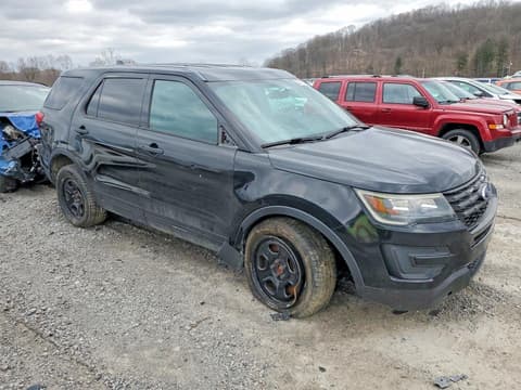 2017 Ford Explorer, VIN 1FM5K8AR9HGC57961. Фото 4 з 6 з аукціону Copart. Каталог авто зі США OpenDataCar.