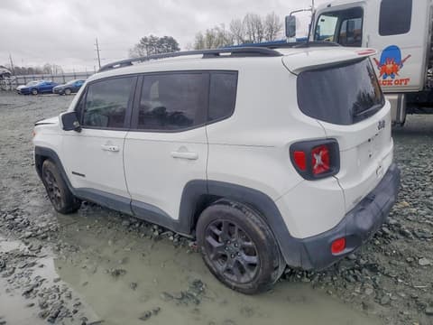 2018 Jeep Renegade, VIN ZACCJABB2JPJ36623. Фото 2 з 6 з аукціону Copart. Каталог авто зі США OpenDataCar.