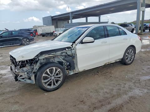 2015 Mercedes-benz C-Class, VIN 55SWF4KB3FU058272. Фото 1 з 6 з аукціону Copart. Каталог авто зі США OpenDataCar.