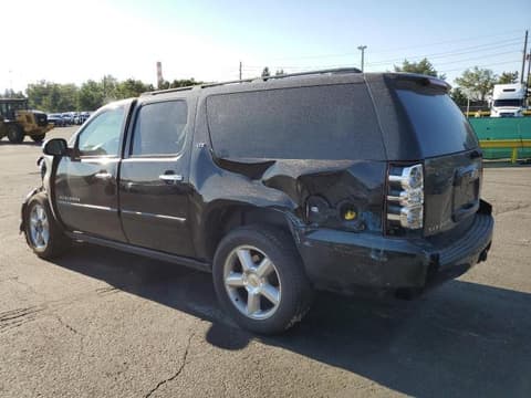2008 Chevrolet Suburban, VIN 3GNFK16388G198756. Фото 2 з 6 з аукціону Copart. Каталог авто зі США OpenDataCar.
