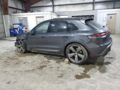 2023 Porsche Macan, VIN WP1AA2A58PLB06498. Фото 2 з 6 з аукціону Copart. Каталог авто зі США OpenDataCar.