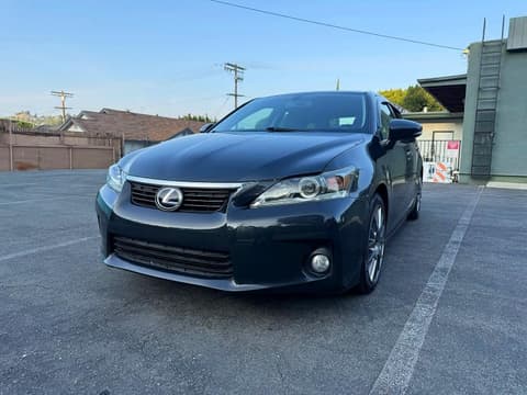 2011 Lexus CT 200h, VIN JTHKD5BH8B2008835. Фото 1 з 6 з аукціону Copart. Каталог авто зі США OpenDataCar.