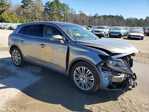 2016 Lincoln MKX, VIN 2LMTJ6LP1GBL49876. Фото 4 з 6 з аукціону Copart. Каталог авто зі США OpenDataCar.