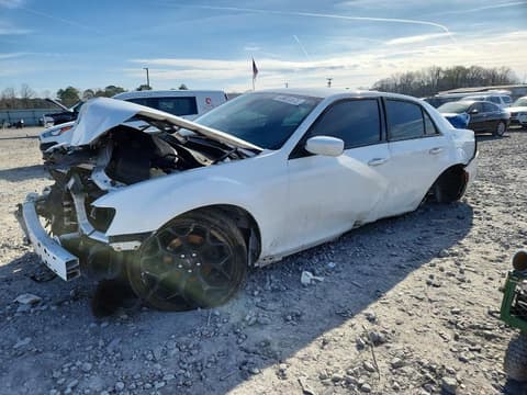 2019 Chrysler 300, VIN 2C3CCABG4KH515283. Фото 1 з 6 з аукціону Copart. Каталог авто зі США OpenDataCar.