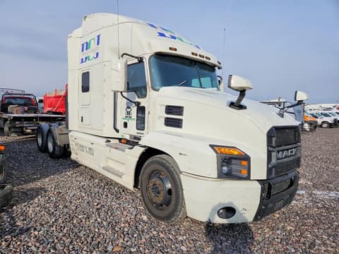 2023 Mack Anthem, VIN 1M1AN4GY0PM036721. Фото 1 з 6 з аукціону Copart. Каталог авто зі США OpenDataCar.