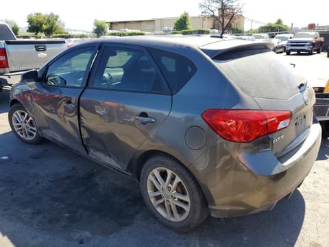 2012 Kia Forte, VIN KNAFU5A27C5529767. Фото 2 з 6 з аукціону Copart. Каталог авто зі США OpenDataCar.
