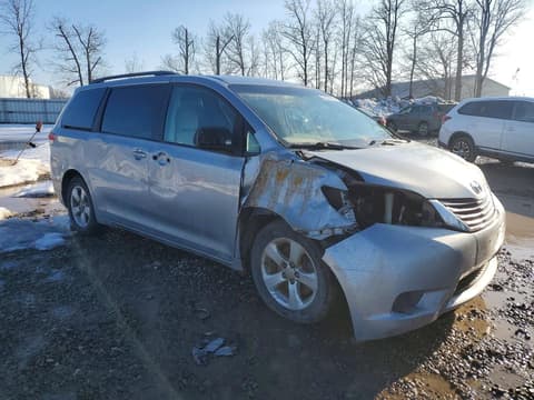 2011 Toyota Sienna, VIN 5TDKK3DC4BS038677. Фото 4 из 6 с аукциона Copart. Каталог авто из США OpenDataCar.