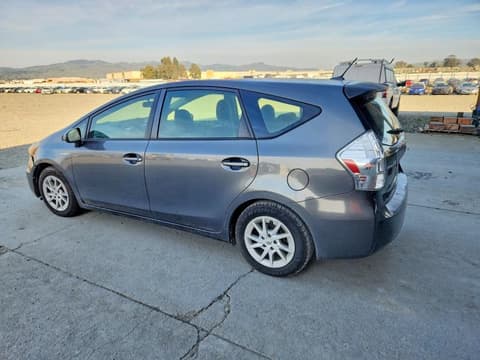 2013 Toyota Prius V, VIN JTDZN3EU1D3198341. Фото 2 з 6 з аукціону Copart. Каталог авто зі США OpenDataCar.