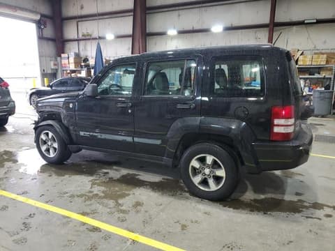 2008 Jeep Liberty, VIN 1J8GN28K38W202026. Фото 2 из 6 с аукциона Copart. Каталог авто из США OpenDataCar.
