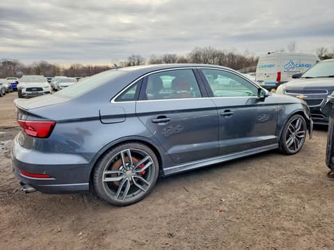 2018 Audi S3, VIN WAUF1GFF7J1002817. Фото 3 з 6 з аукціону Copart. Каталог авто зі США OpenDataCar.