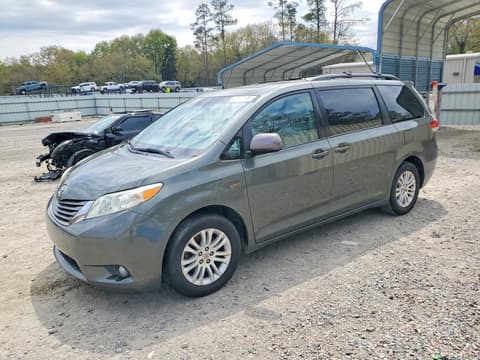 2013 Toyota Sienna, VIN 5TDYK3DC8DS380632. Фото 1 з 6 з аукціону Copart. Каталог авто зі США OpenDataCar.