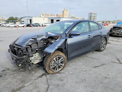 2024 Kia Forte, VIN 3KPF24AD7RE781455. Фото 1 з 6 з аукціону Copart. Каталог авто зі США OpenDataCar.