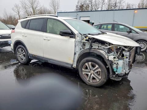2016 Toyota RAV4, VIN JTMZFREV8GJ078741. Фото 4 з 6 з аукціону Copart. Каталог авто зі США OpenDataCar.