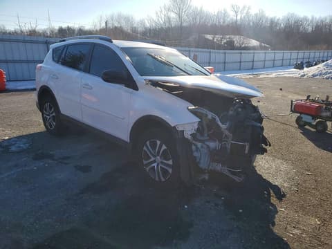 2018 Toyota RAV4, VIN JTMBFREV6JD252894. Фото 4 з 6 з аукціону Copart. Каталог авто зі США OpenDataCar.