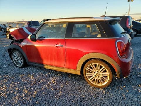 2016 Mini Cooper, VIN WMWXP7C50G3B33845. Фото 2 з 6 з аукціону Copart. Каталог авто зі США OpenDataCar.