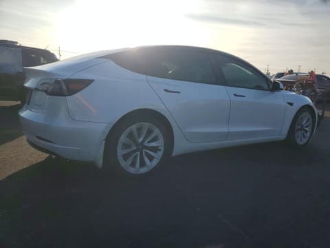 2021 Tesla Model 3, VIN 5YJ3E1EB5MF071538. Фото 3 з 6 з аукціону Copart. Каталог авто зі США OpenDataCar.