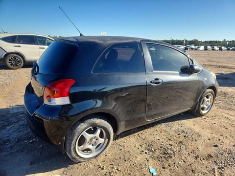 2010 Toyota Yaris, VIN JTDJT4K39A5293055. Фото 3 з 6 з аукціону Copart. Каталог авто зі США OpenDataCar.