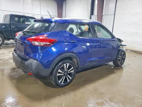 2020 Nissan Kicks, VIN 3N1CP5CV1LL529772. Фото 3 з 6 з аукціону Copart. Каталог авто зі США OpenDataCar.
