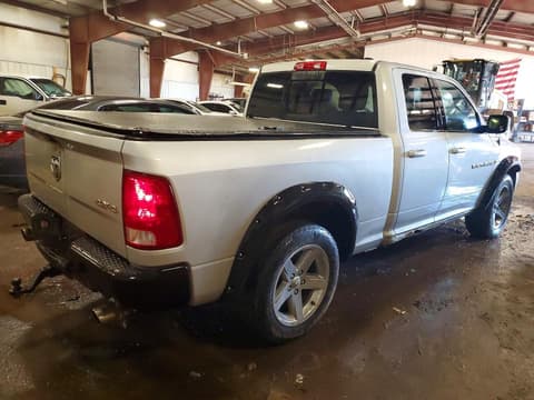 2011 Dodge Ram 1500, VIN 1D7RV1GT5BS699640. Фото 3 з 6 з аукціону Copart. Каталог авто зі США OpenDataCar.