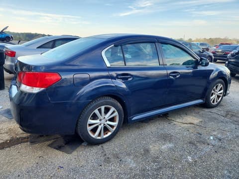 2013 Subaru Legacy, VIN 4S3BMBG68D3008113. Фото 3 з 6 з аукціону Copart. Каталог авто зі США OpenDataCar.