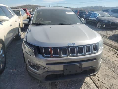 2019 Jeep Compass, VIN 3C4NJDBB9KT839644. Фото 5 з 6 з аукціону Copart. Каталог авто зі США OpenDataCar.
