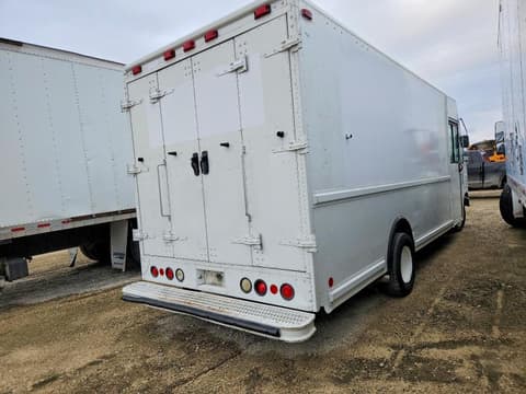 2003 Ford Econoline E350, VIN 1FCKE39L33HB58248. Фото 3 з 6 з аукціону Copart. Каталог авто зі США OpenDataCar.