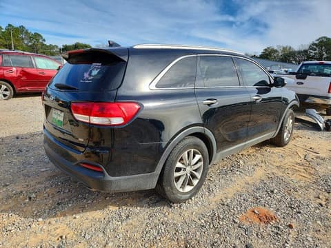 2018 Kia Sorento, VIN 5XYPG4A38JG357531. Фото 3 з 6 з аукціону Copart. Каталог авто зі США OpenDataCar.