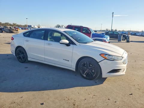 2018 Ford Fusion, VIN 3FA6P0LU0JR225837. Фото 4 з 6 з аукціону Copart. Каталог авто зі США OpenDataCar.