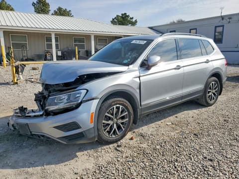 2020 Volkswagen Tiguan, VIN 3VV3B7AX7LM053874. Zdjęcie 1 z 6 z aukcji Copart. Katalog aut z USA OpenDataCar.