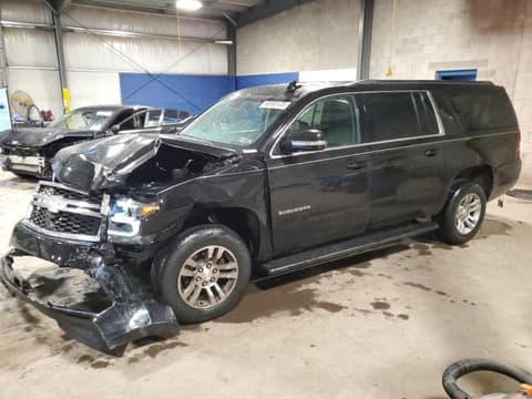 2017 Chevrolet Suburban, VIN 1GNSKHKCXHR170728. Фото 1 з 6 з аукціону Copart. Каталог авто зі США OpenDataCar.