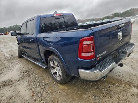 2021 Ram 1500, VIN 1C6RREJT8MN767842. Фото 2 з 6 з аукціону Copart. Каталог авто зі США OpenDataCar.