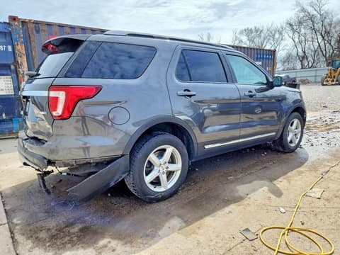 2016 Ford Explorer, VIN 1FM5K8D80GGA94330. Фото 3 з 6 з аукціону Copart. Каталог авто зі США OpenDataCar.