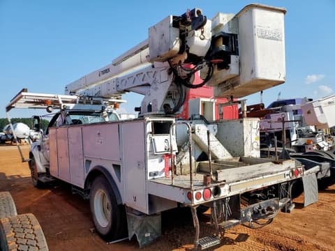 2007 Ford F-750, VIN 3FRXF75R57V471594. Фото 3 из 6 с аукциона Copart. Каталог авто из США OpenDataCar.