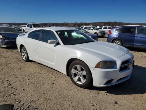 2014 Dodge Charger, VIN 2C3CDXBG4EH135235. Фото 4 з 6 з аукціону Copart. Каталог авто зі США OpenDataCar.