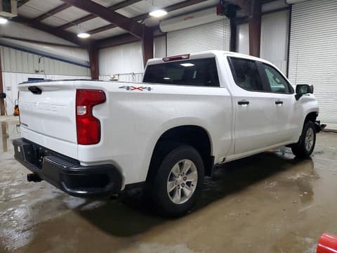 2024 Chevrolet Silverado, VIN 1GCUDAED6RZ244929. Фото 3 з 6 з аукціону Copart. Каталог авто зі США OpenDataCar.