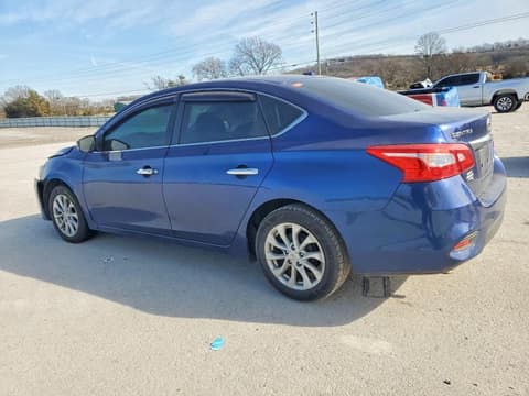 2018 Nissan Sentra, VIN 3N1AB7AP6JY246659. Фото 2 з 6 з аукціону Copart. Каталог авто зі США OpenDataCar.