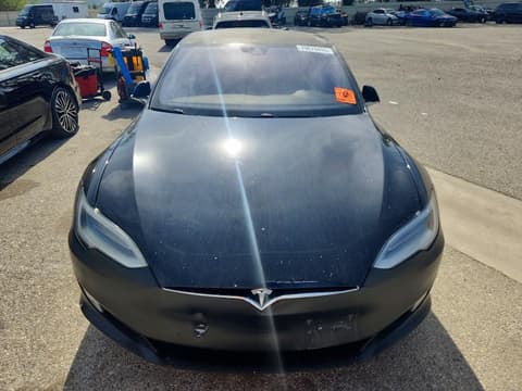 2016 Tesla Model S, VIN 5YJSA1E19GF139035. Фото 5 з 6 з аукціону Copart. Каталог авто зі США OpenDataCar.