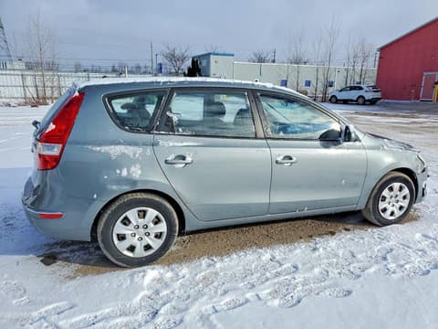 2010 Hyundai Elantra, VIN KMHDB8AE0AU063559. Zdjęcie 3 z 6 z aukcji Copart. Katalog aut z USA OpenDataCar.