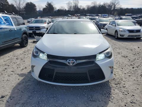 2015 Toyota Camry, VIN 4T1BF1FK4FU900287. Фото 5 з 6 з аукціону Copart. Каталог авто зі США OpenDataCar.