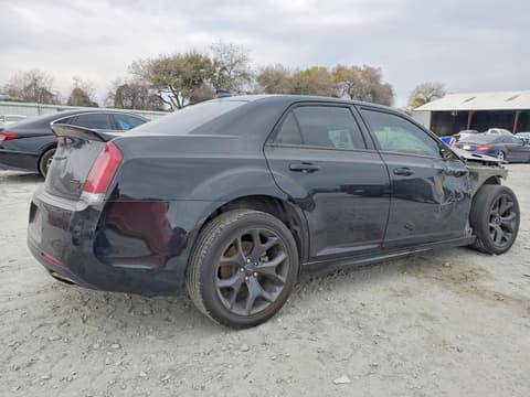 2023 Chrysler 300, VIN 2C3CCABT2PH556256. Фото 3 з 6 з аукціону Copart. Каталог авто зі США OpenDataCar.